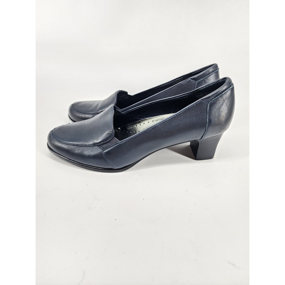 St Johns Bay Womens Navy Blue Leather Block Heel Loafer Pumps Size 6.5M